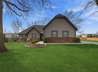 11800 England St, Overland Park, KS 66210