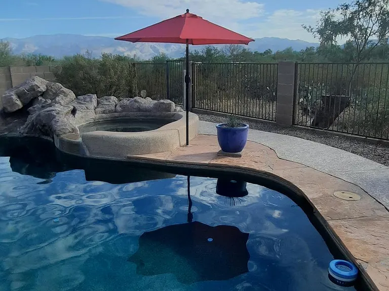 999 S Riparian Ave — Photo 1