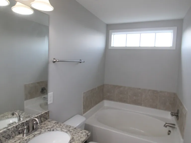 1031 Westhaven Blvd — Photo 5