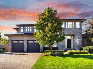 107 Christy Ln, Tecumseh, ON N8N 0C7