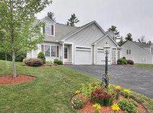 16 Hadleigh Rd, Windham, NH 03087