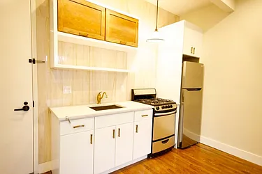 Rented by Loom Group