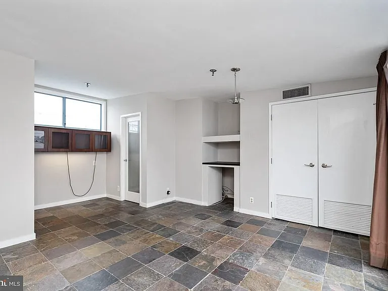 7 N Columbus Blvd #223 — Photo 22