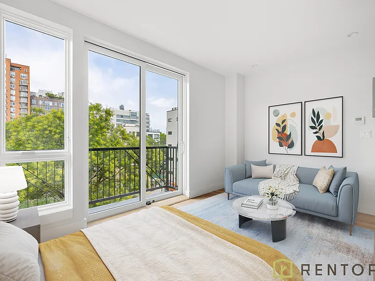 22 Frost St #404 — Photo 4