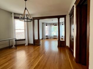 2345 W Walton St APT 2, Chicago, IL 60622