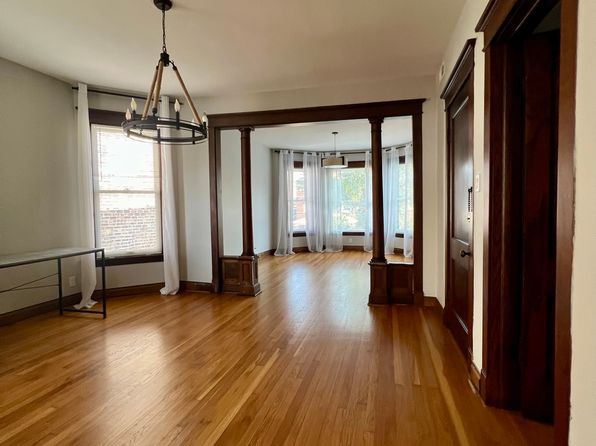 2345 W Walton St APT 2