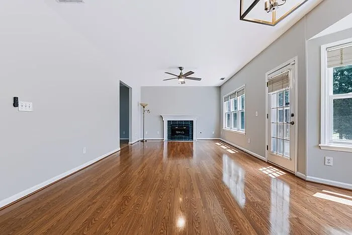 5910 Findley Chase Dr — Photo 12