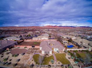 3567 E Crimson Fairway Dr, Washington, UT 84780