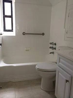 Rented by Bohemia Realty Group | media 11