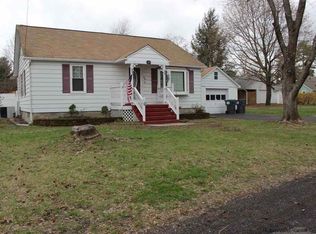 28 Hulse St, Shawangunk, NY 12589