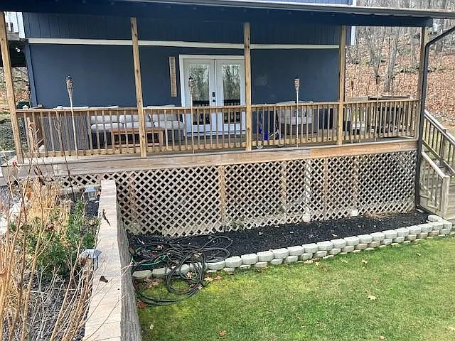 217 William Dr — Photo 3