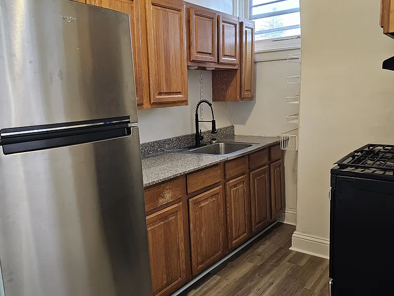 125 E Lemon St #5 — Photo 8