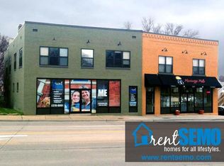 1227 Broadway St, Cape Girardeau, MO 63701