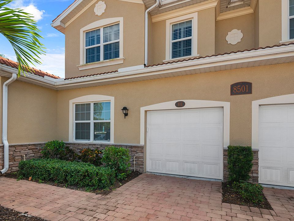 1st image of 8501 Oakshade Cir Unit 101