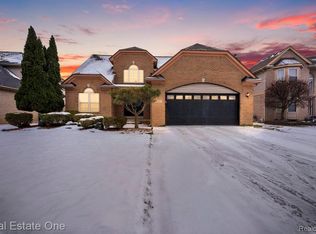 15405 Oakleigh, Southgate, MI 48195