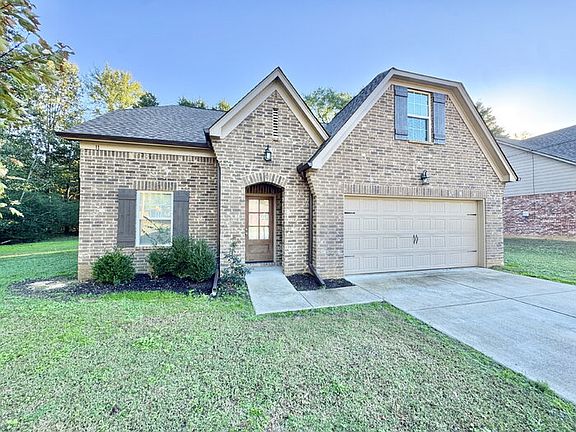 3rd image of 11 Katie Ln
