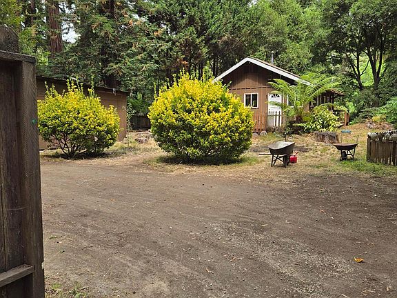 2nd image of 85 Sylvan Way