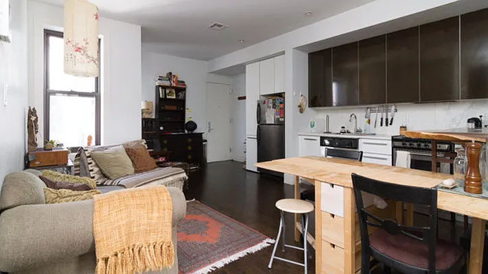 Rented by Nooklyn NYC LLC | media 23