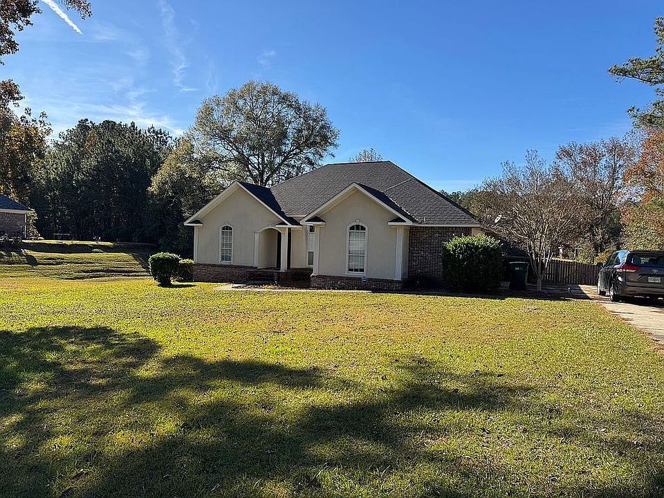 1st image of 550 Heatherwood Dr