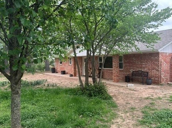 1414 N Eagle Rd, Yale, OK 74085