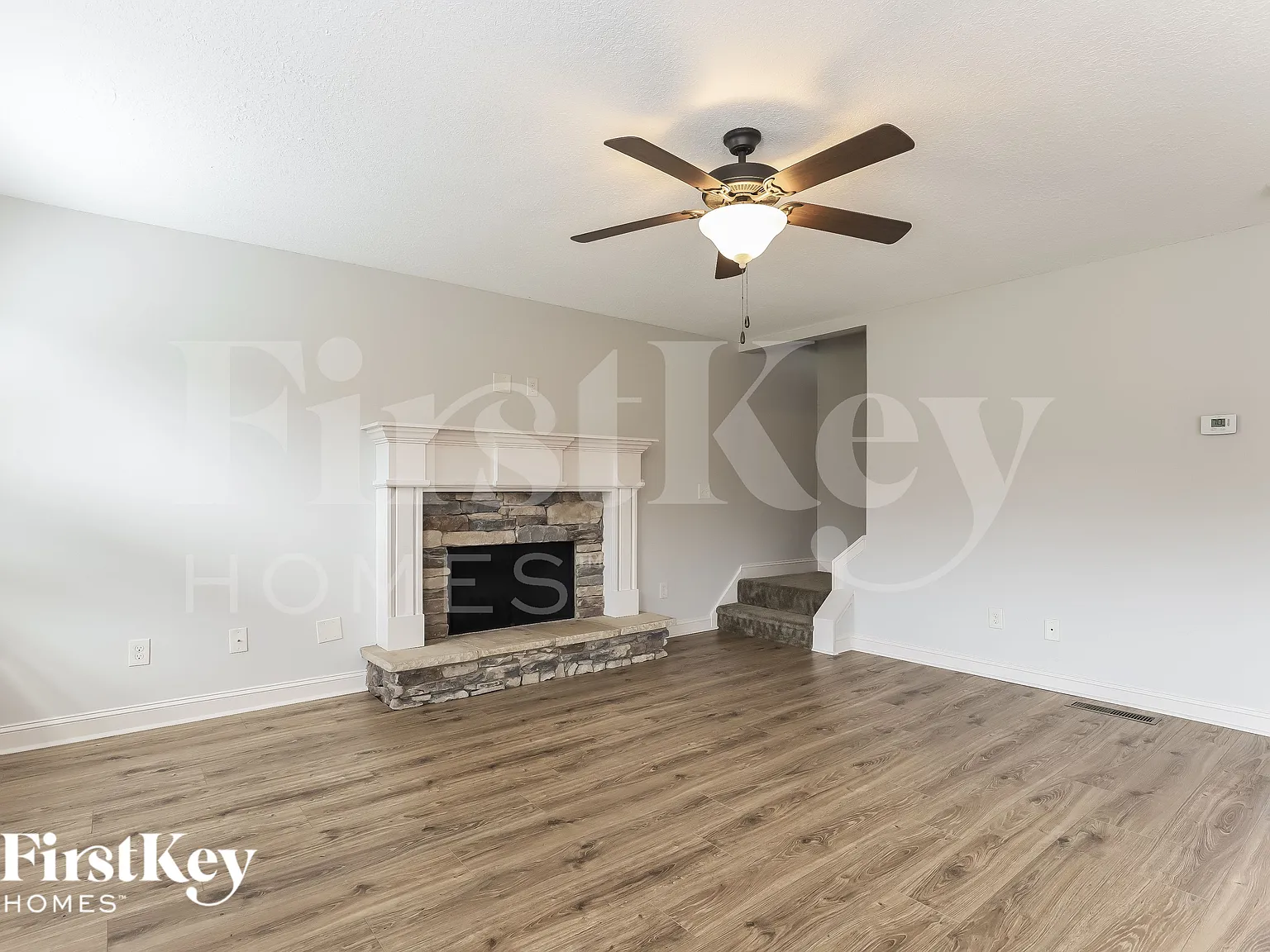 4 bed, 2.5 bath, 2168 sqft, $2,530 — Photo 3