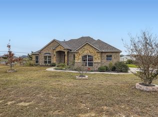 117 Deer Grove Trl, Azle, TX 76020