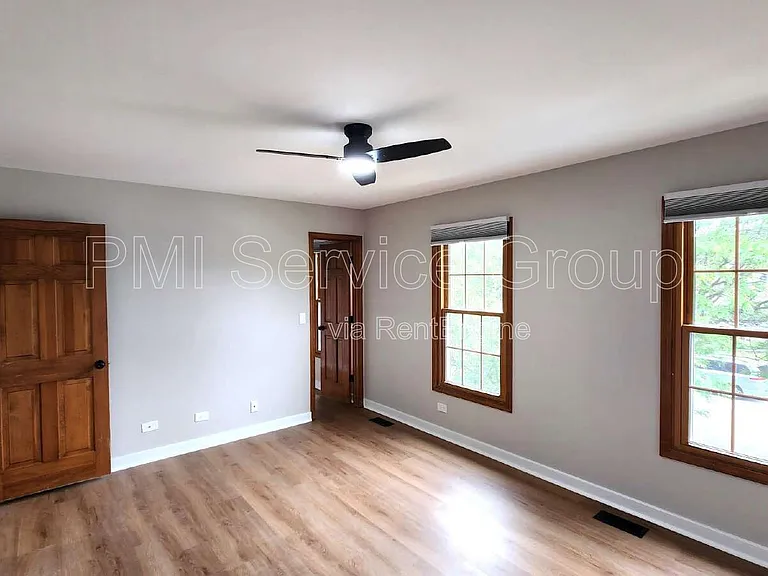 3467 Charlemaine Dr — Photo 11