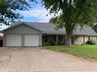 5621 NW 83rd St, Oklahoma City, OK 73132