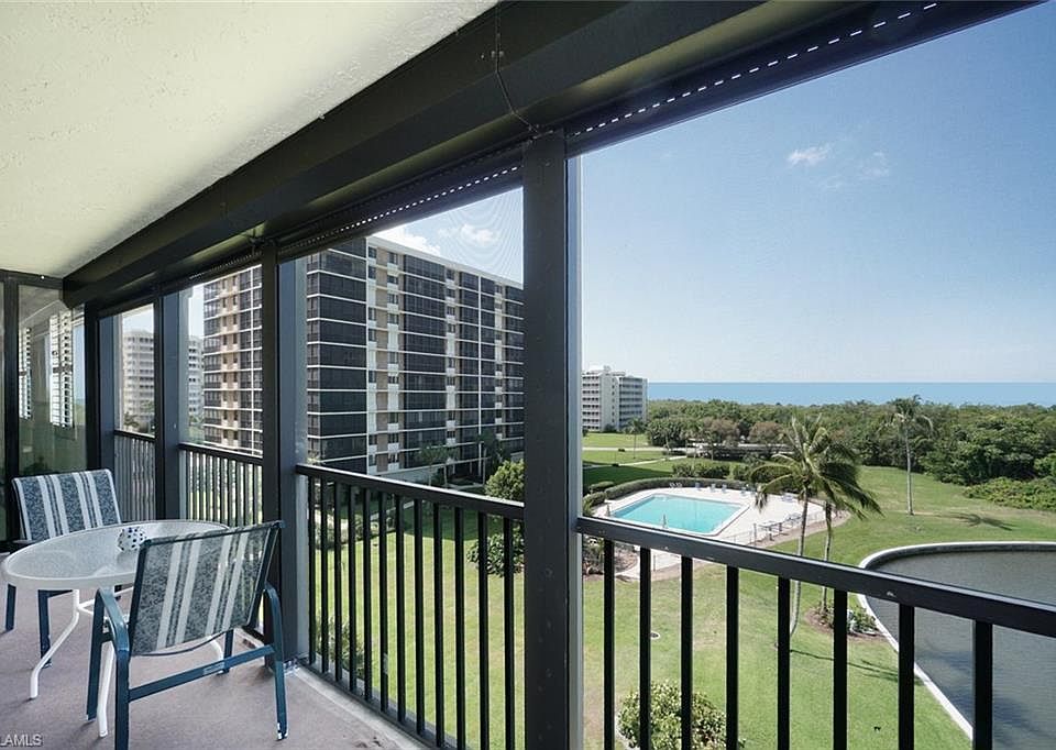 1st image of 15 Bluebill Ave APT 402