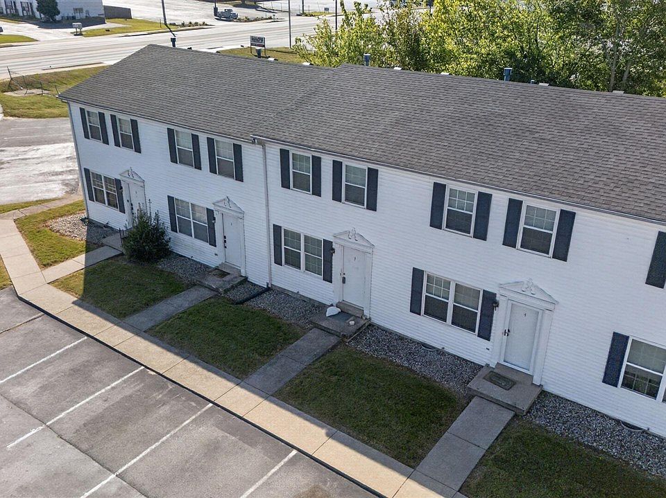 1st image of 455 Three Springs Rd APT 3