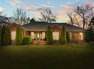 374 Ranch Rd, Portland, TN 37148