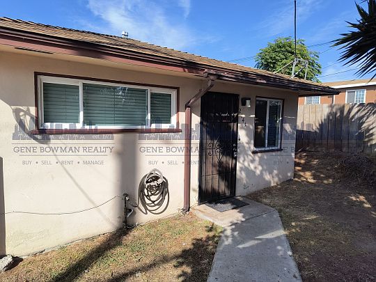 3rd image of 2141-2137 2143rd E #16