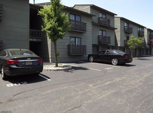 503 Spruce Hills Dr UNIT 503, Glen Gardner, NJ 08826