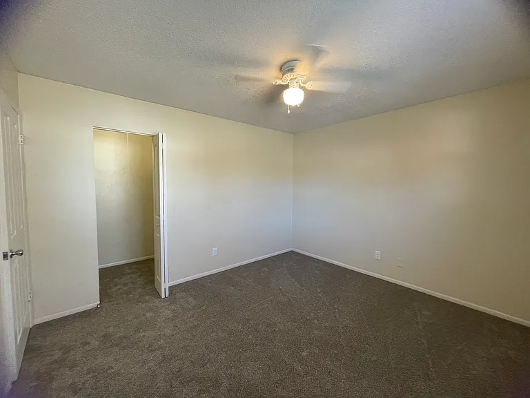 Saddle Brook Landings — Photo 49
