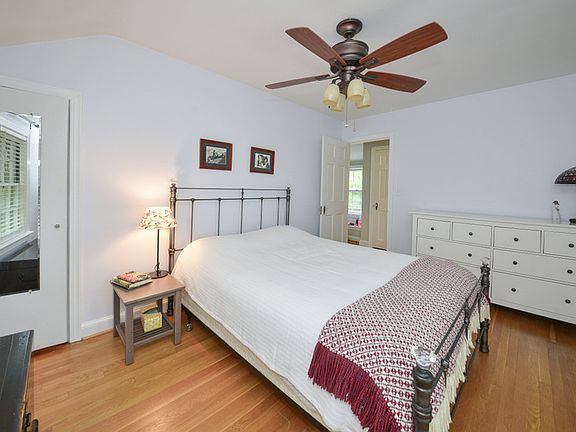 5th image of 3041 Heather Ln
