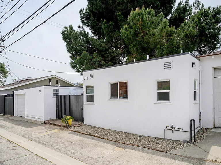 312 W Cedar Ave — Photo 7