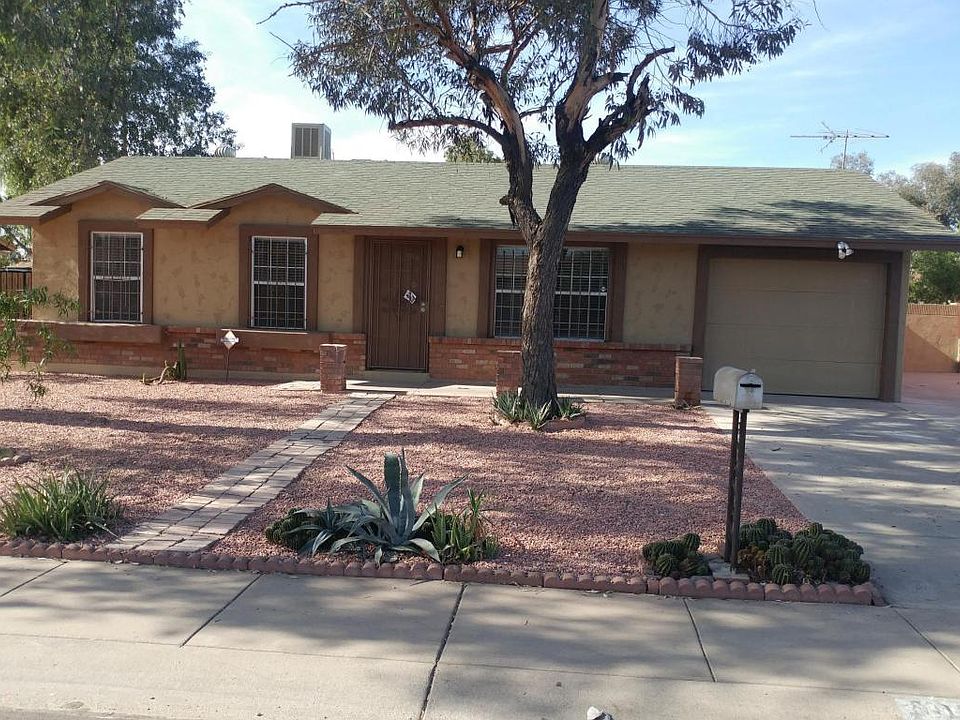 1st image of 3026 N 75th Dr