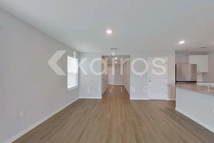 8669 SW 43rd Ter — Photo 4