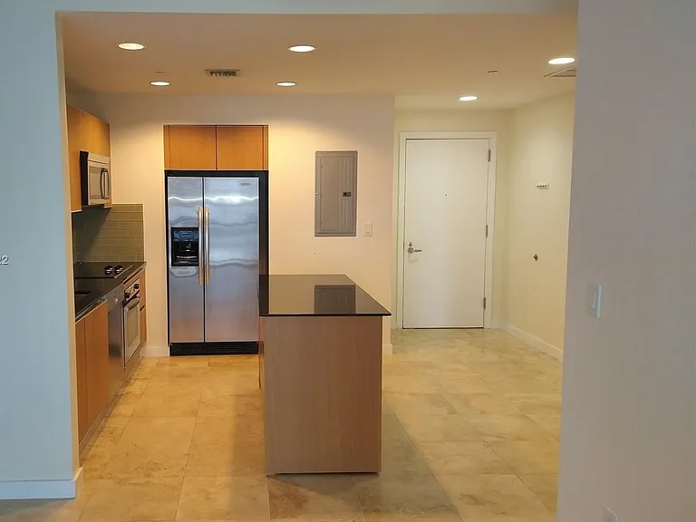 1050 Brickell Ave #1800 — Photo 3