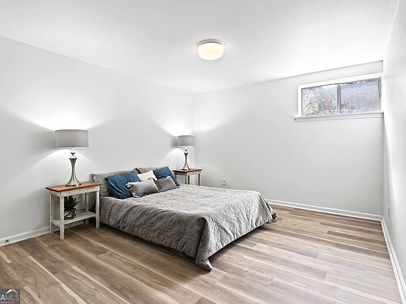 5th image of 4300 Roswell Rd NE #34