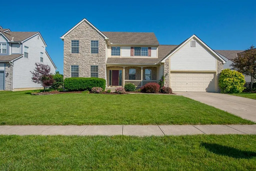 899 Brosmer Dr photo 1