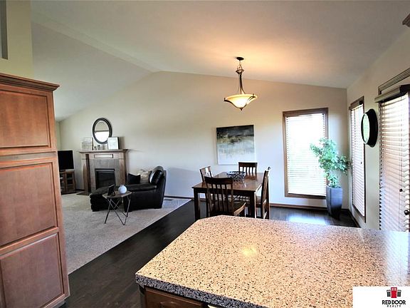5th image of 7708 Brummond Dr