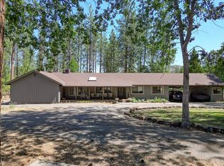 4304 Saint Rose Way, Yreka, CA 96097