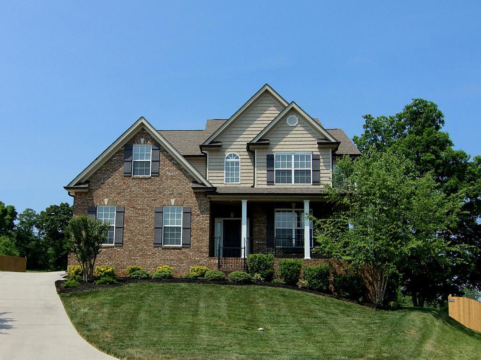 1st image of 601 Balmoral Ln