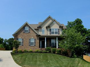 601 Balmoral Ln, Knoxville, TN 37912
