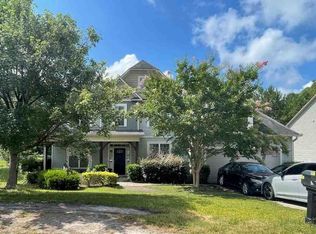 87 Coopers Creek Ave, Spring Lake, NC 28390