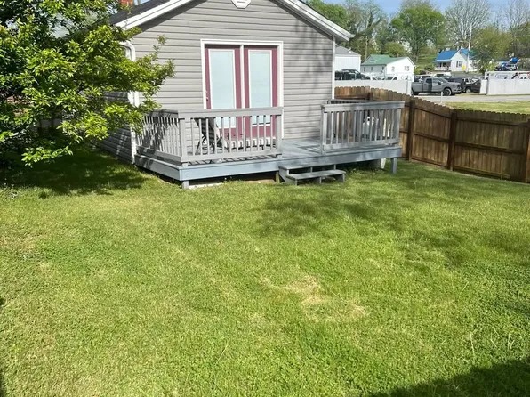 211 Butt St, Abingdon, VA 24210