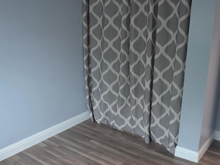 5953 Bamford Dr — Photo 29