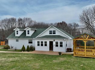 252 Old Civil War Trl, Renick, WV 24966