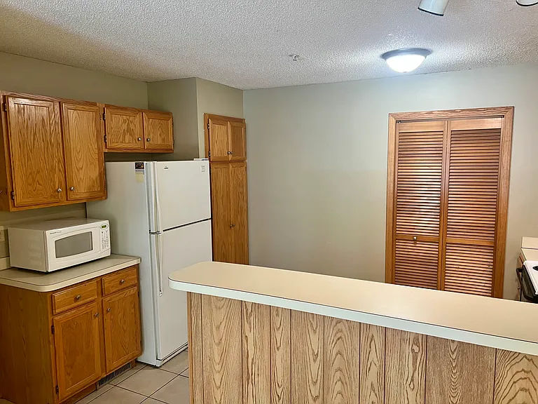 2240 Ranchview Ln N #83 — Photo 6